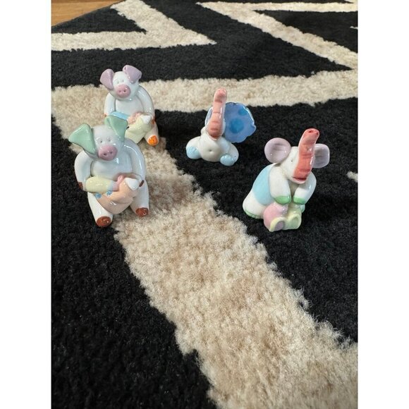 Vintage porcelain elephant figurines. Lot of 4 - Picture 1 of 9